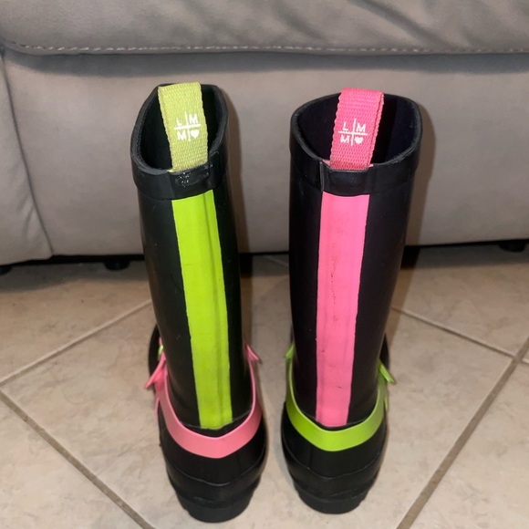 Little Miss Matched Pink, Green, and Black Tall Rubber Rain Boots Size 3 - Picture 4 of 6